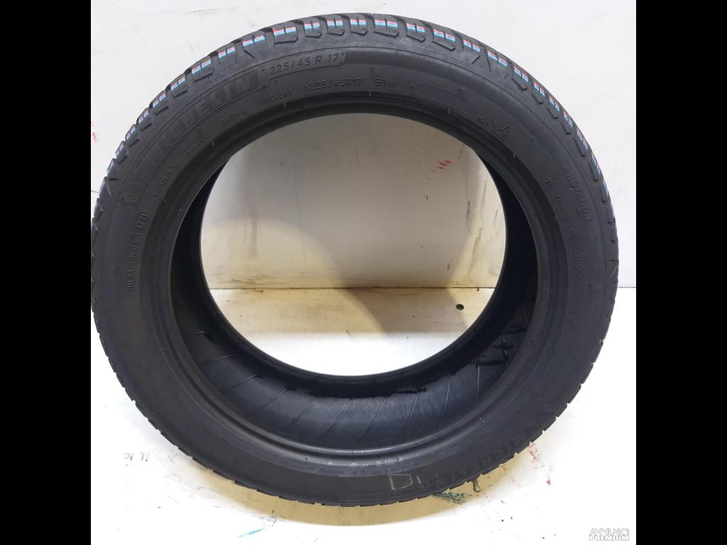 2 GOMME 225 45 17 MICHELIN BR1127 - 7/7