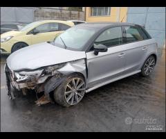 audi A1 1.2 TDI CUS DSG demolita per ricambi