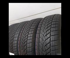 4 GOMME 225 60 18 GOODYEAR BR1136