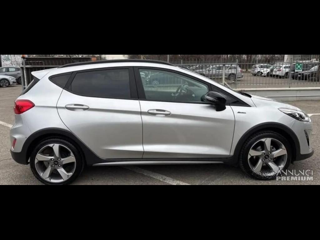 Ford Fiesta Active 1.0 Ecoboost 100 CV aut. Start& - 4/6
