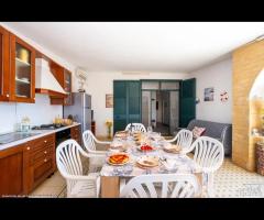 Villa Con Piscina, Parcheggio e Clima Fronte Lidi - 20