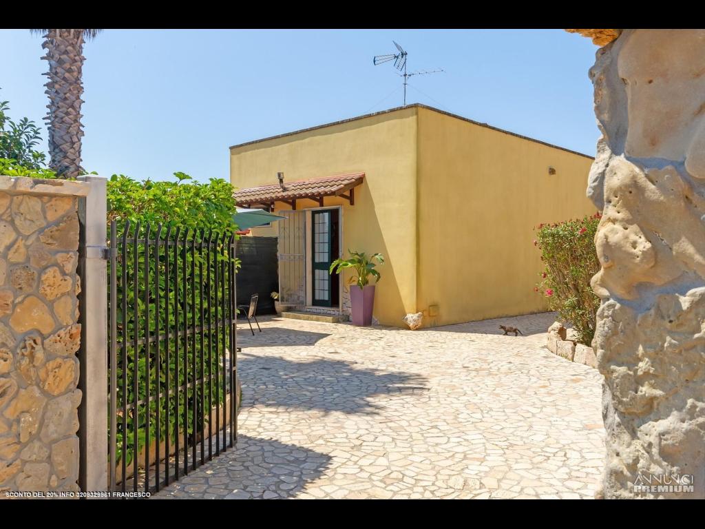 Relax e sole a Porto Cesareo - 3/28