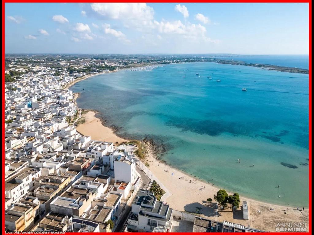 Pieno Centro Fronte Mare Porto Cesareo - 1/23