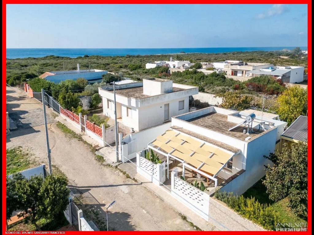 Villa Privata a Torre Lapillo Posizione Unica - 1/27