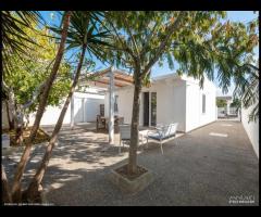 Villa Privata a Torre Lapillo Posizione Unica