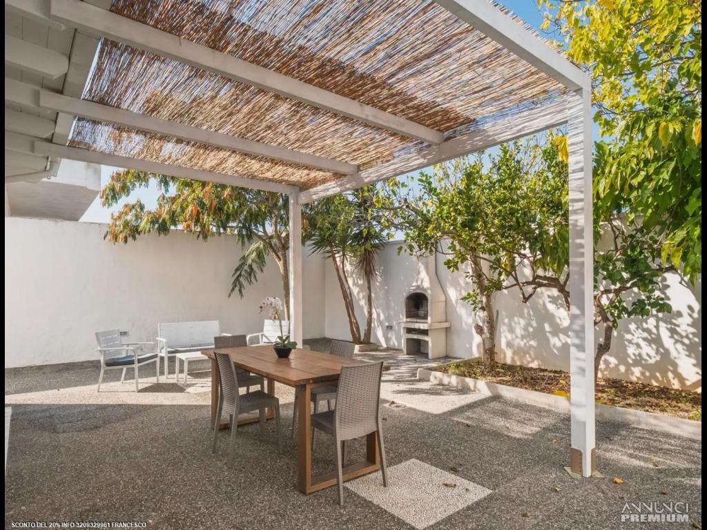 Villa Privata a Torre Lapillo Posizione Unica - 10/27