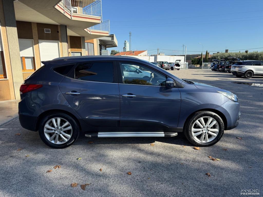 Hyundai iX35 2.0 CRDi 4WD 183 CV - Manuale - 9/25