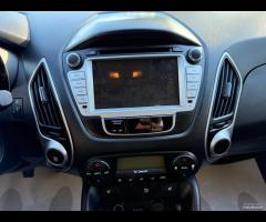 Hyundai iX35 2.0 CRDi 4WD 183 CV - Manuale - 17