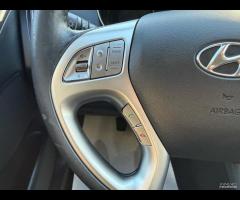 Hyundai iX35 2.0 CRDi 4WD 183 CV - Manuale - 21