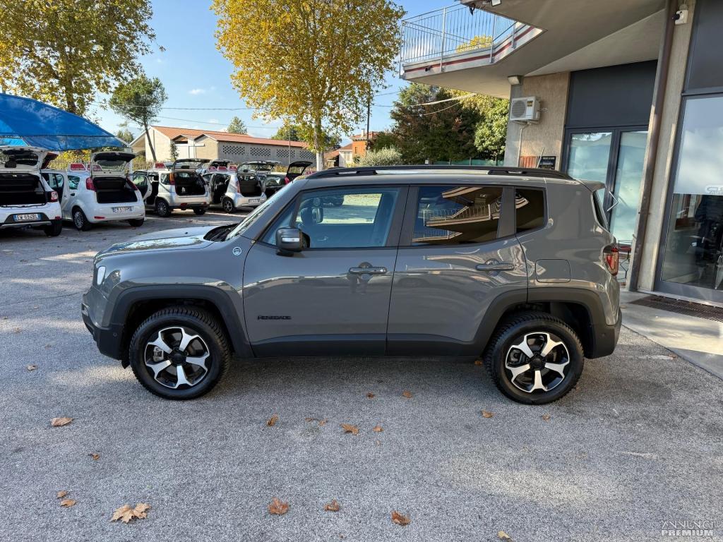 Jeep Renegade 1.3 T4 240CV PHEV 4xe AT6 Trailhawk - 3/26