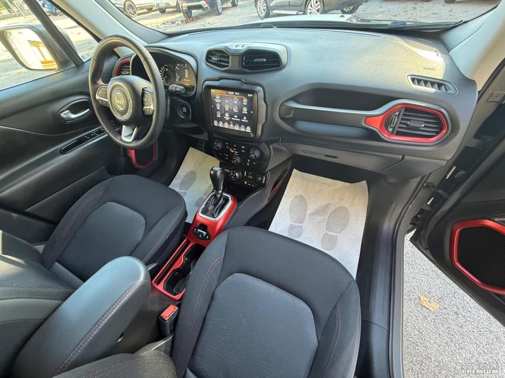 Jeep Renegade 1.3 T4 240CV PHEV 4xe AT6 Trailhawk - 22/26