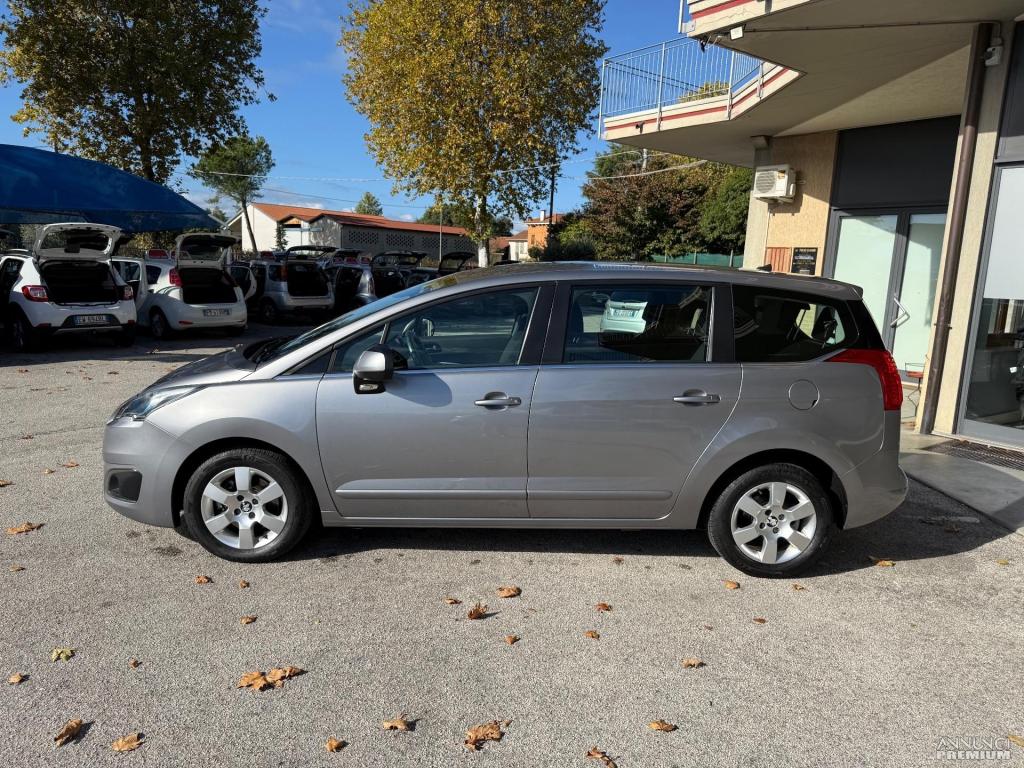 Peugeot 5008 BlueHDi 120 cv - 7 Posti - 3/20