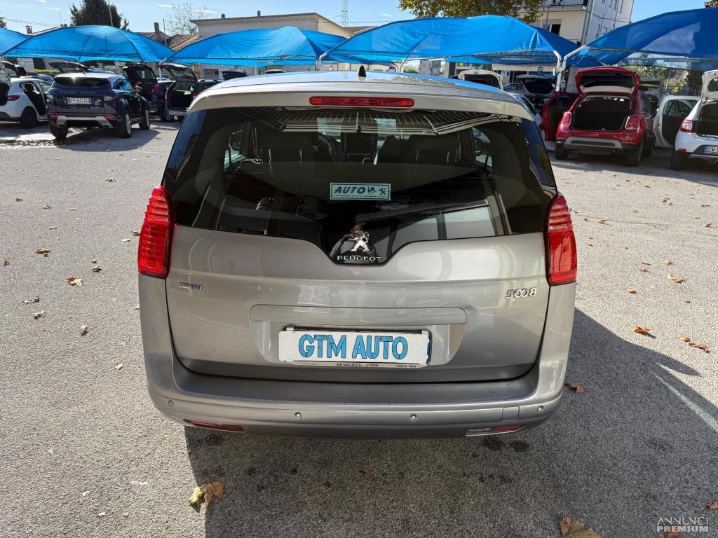 Peugeot 5008 BlueHDi 120 cv - 7 Posti - 6/20