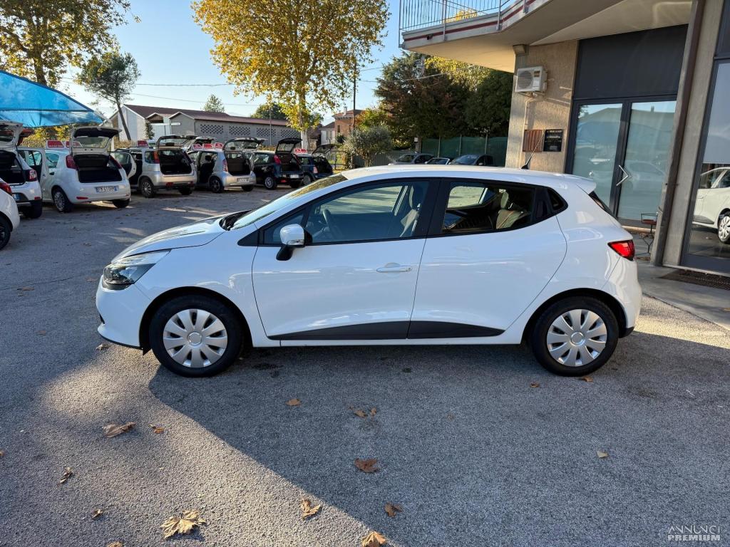 Renault Clio 1.2 75CV 5 porte - OK neopatentati - 3/19