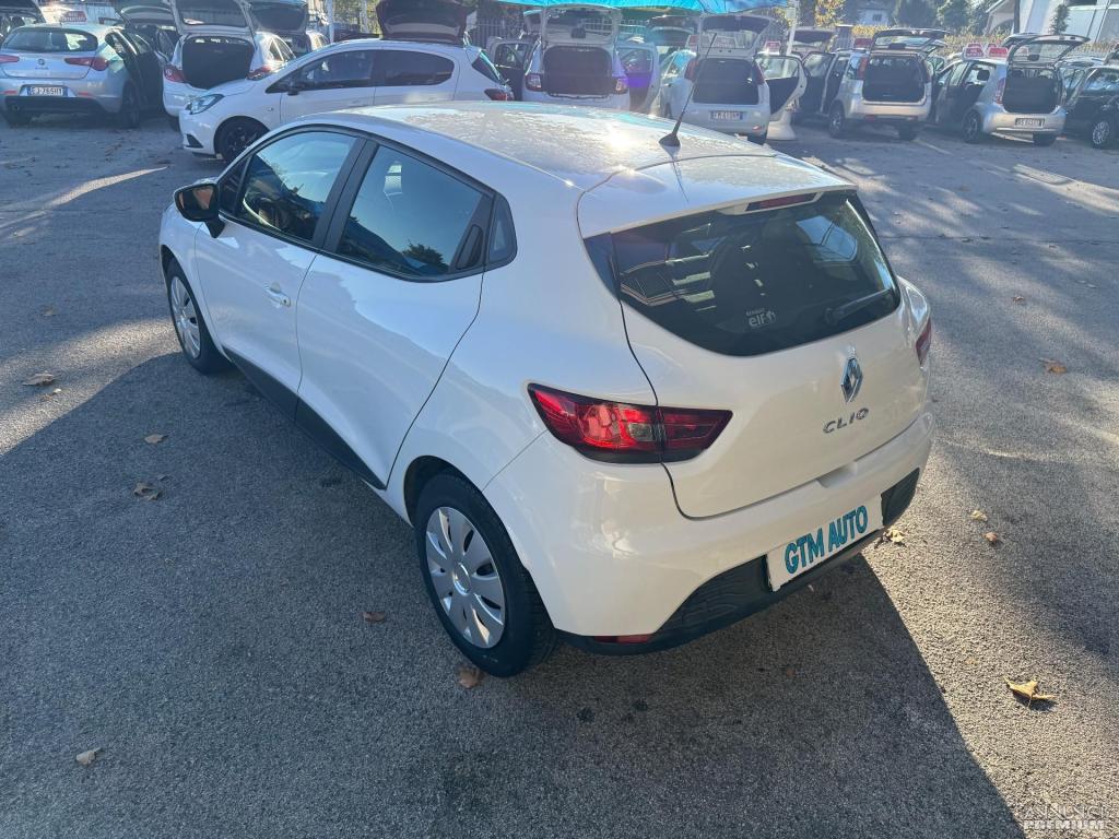 Renault Clio 1.2 75CV 5 porte - OK neopatentati - 5/19
