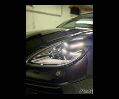 PORSCHE MACAN T