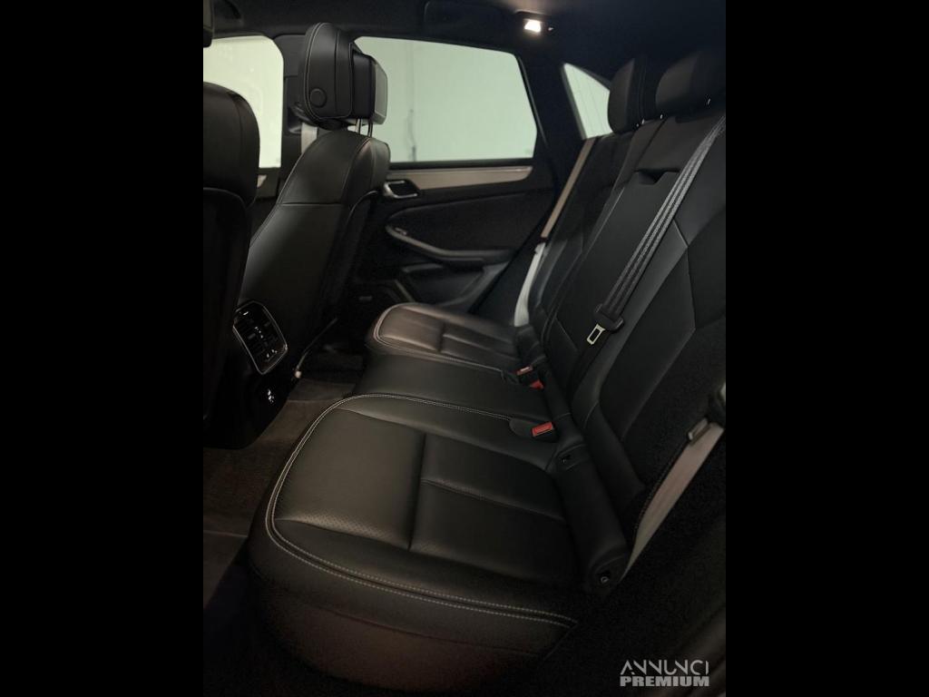 PORSCHE MACAN T - 25/30