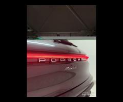 PORSCHE MACAN T - 30