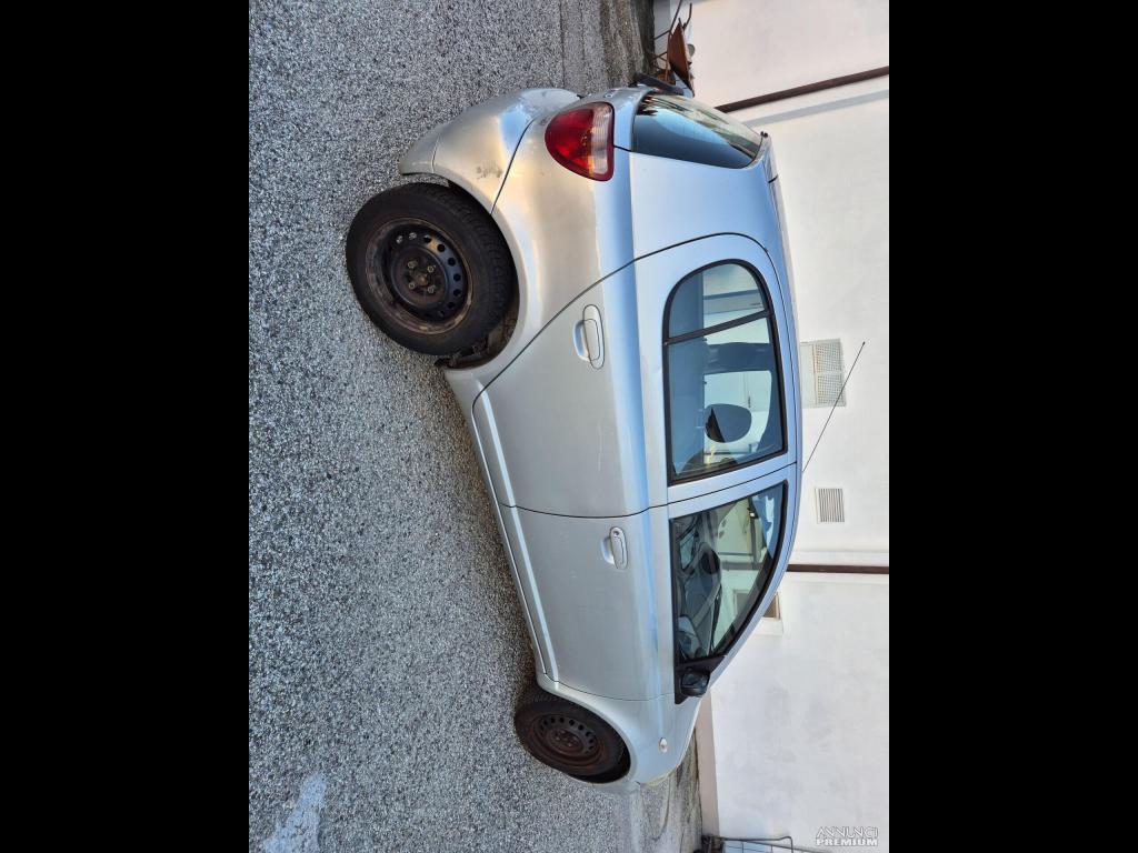 Toyota Yaris 1.0i 16V cat 5 porte - 6/21
