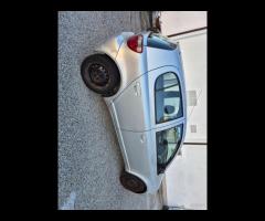 Toyota Yaris 1.0i 16V cat 5 porte - 6