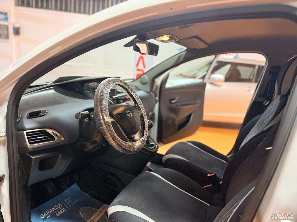 Lancia Ypsilon 1.3 MJT 16V 95 CV 5 porte S&S Mya - 11/16