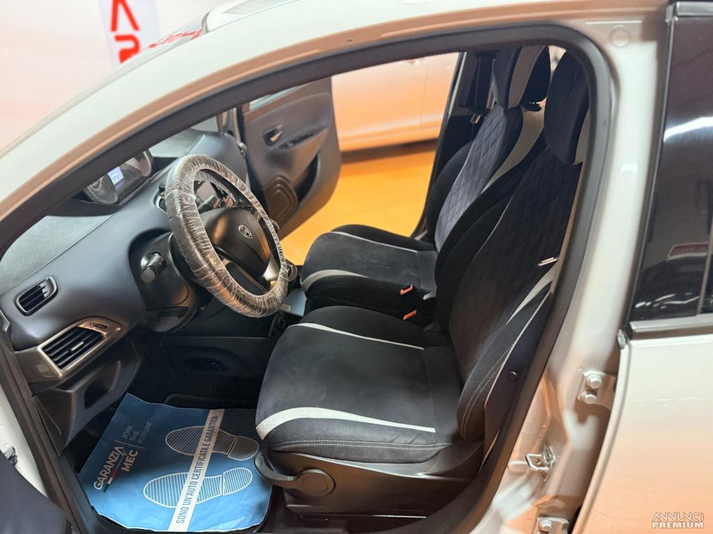 Lancia Ypsilon 1.3 MJT 16V 95 CV 5 porte S&S Mya - 12/16