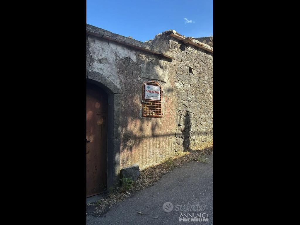 Ruderi con terreno a Presa-Piedimonte Etneo - 7/7