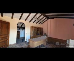 Casa singola con cortile e garage a Linguaglossa - 9