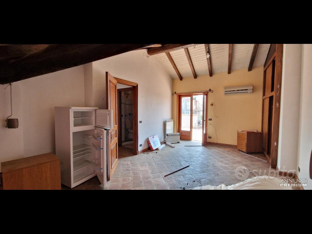 Casa singola con cortile e garage a Linguaglossa - 15/21