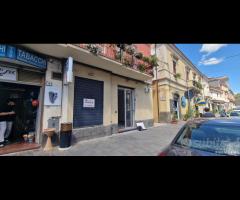 Locale commerciale 95mq a Linguaglossa centro