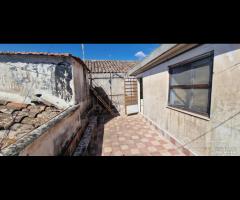 Casa semindipendente con garage a Giarre centro