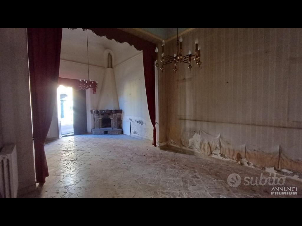 Casa singola con cortile e garage Piedimonte Etneo - 4/8