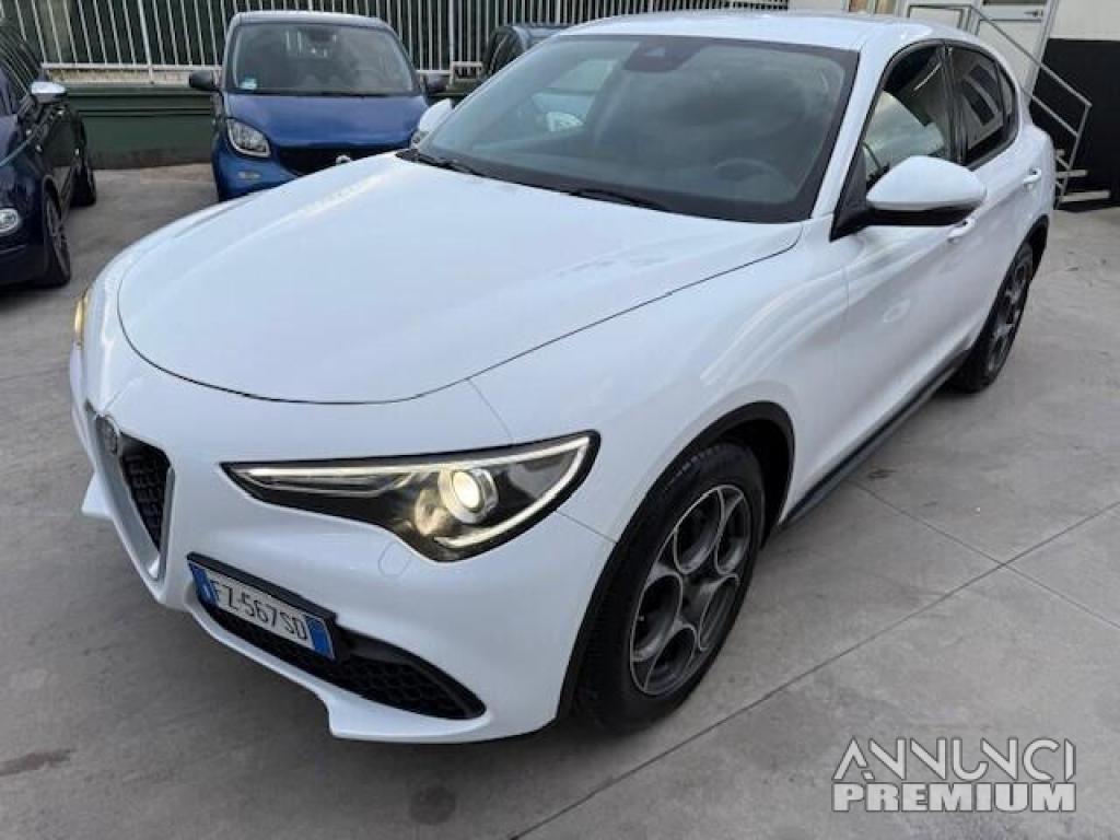 Alfa Romeo Stelvio 2.2 Turbodiesel 160 CV - 3/17