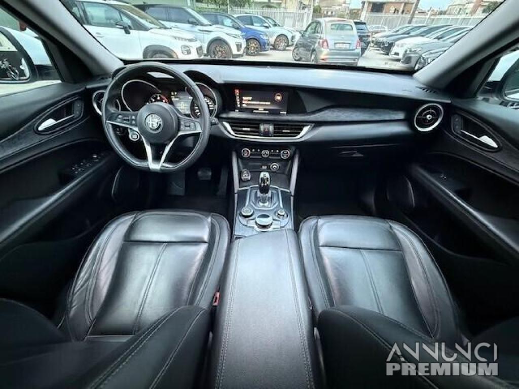 Alfa Romeo Stelvio 2.2 Turbodiesel 160 CV - 8/17