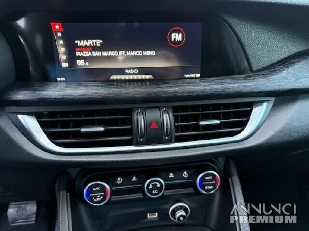 Alfa Romeo Stelvio 2.2 Turbodiesel 160 CV - 12/17