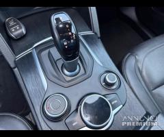 Alfa Romeo Stelvio 2.2 Turbodiesel 160 CV - 13