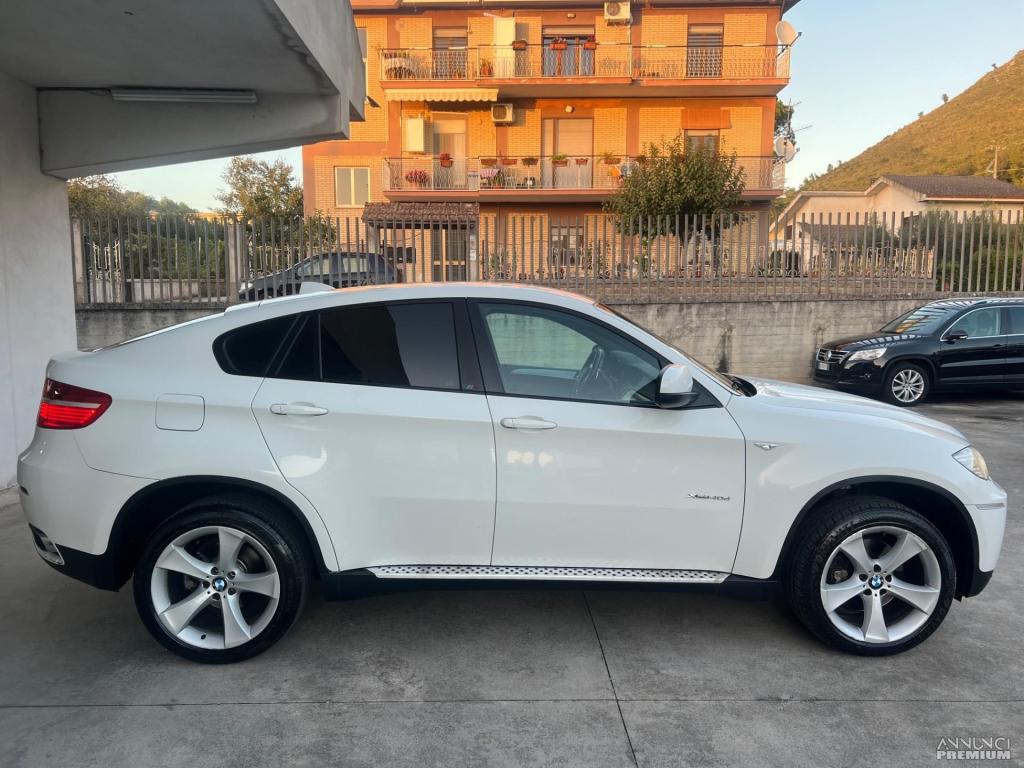 Bmw X6 xDrive40d Futura - 11/26