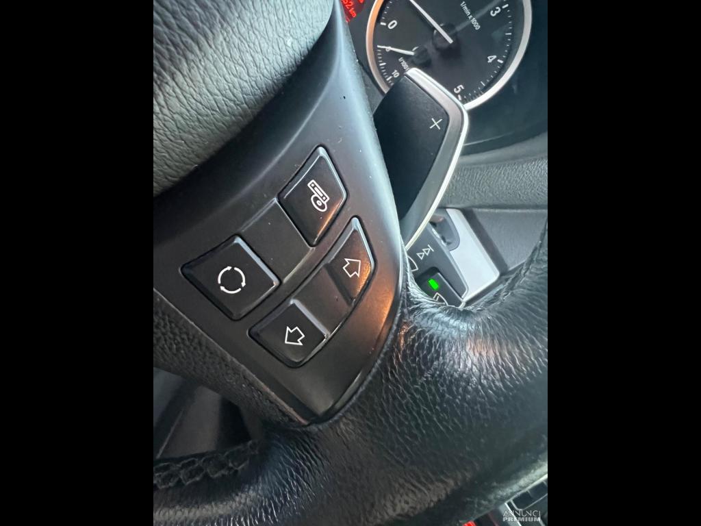 Bmw X6 xDrive40d Futura - 25/26