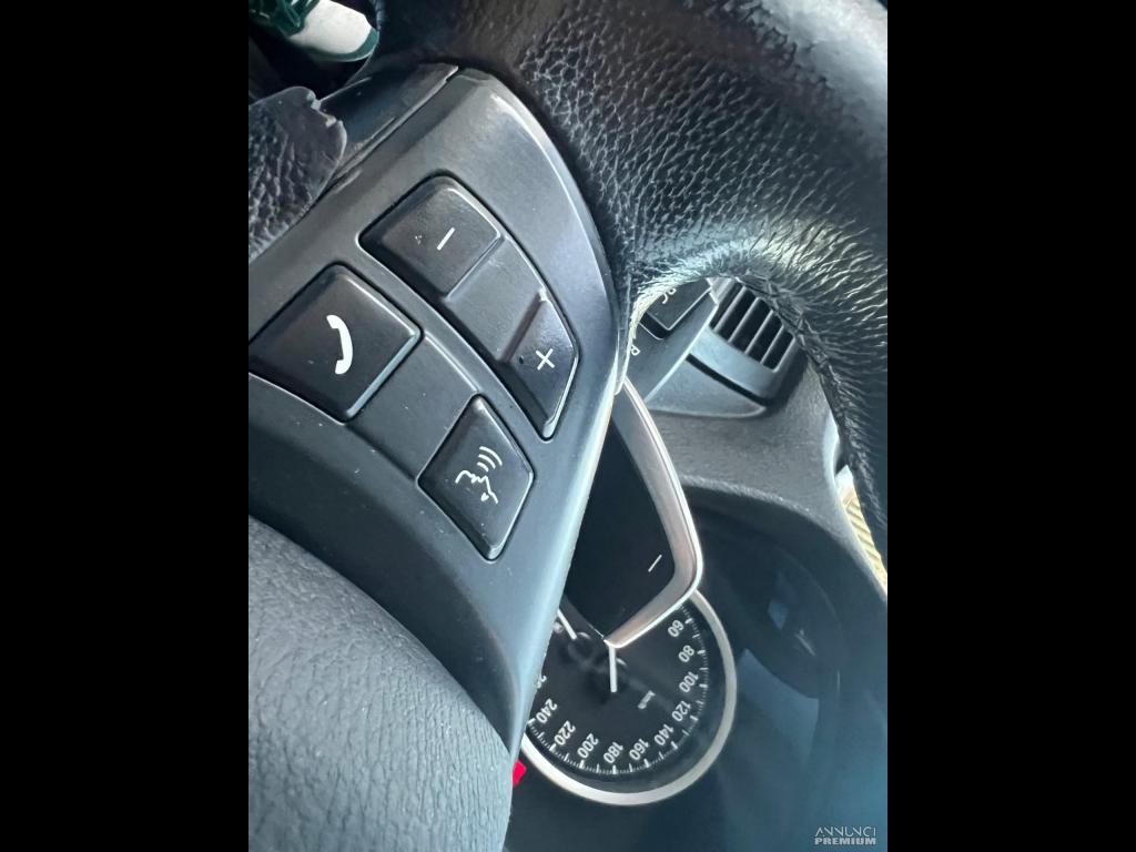 Bmw X6 xDrive40d Futura - 26/26