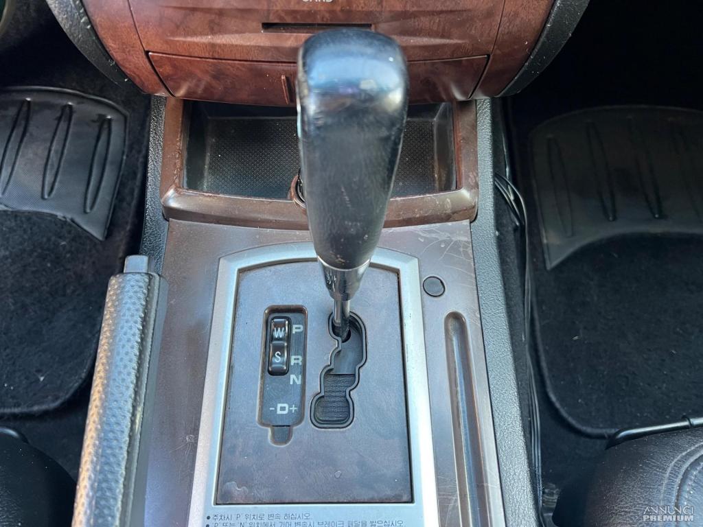 Ssangyong REXTON 2.7 XDi cat Premium - 14/17