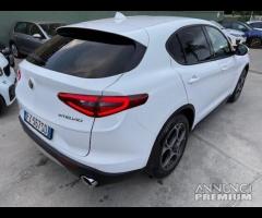 Alfa Romeo Stelvio 2.2 Turbodiesel 160 CV - 14