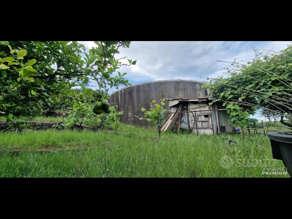 Casa di campagna con terreno a Santa Venerina - 11/12