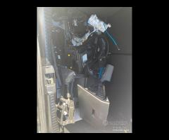 Ricambi dacia sandero scocca per tagliata. - 6