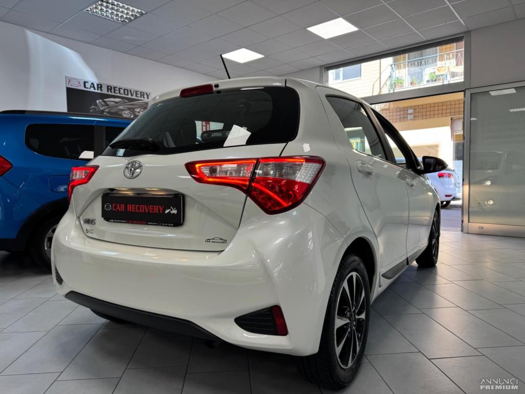 Toyota Yaris 1.0 5 porte Active - 3/30