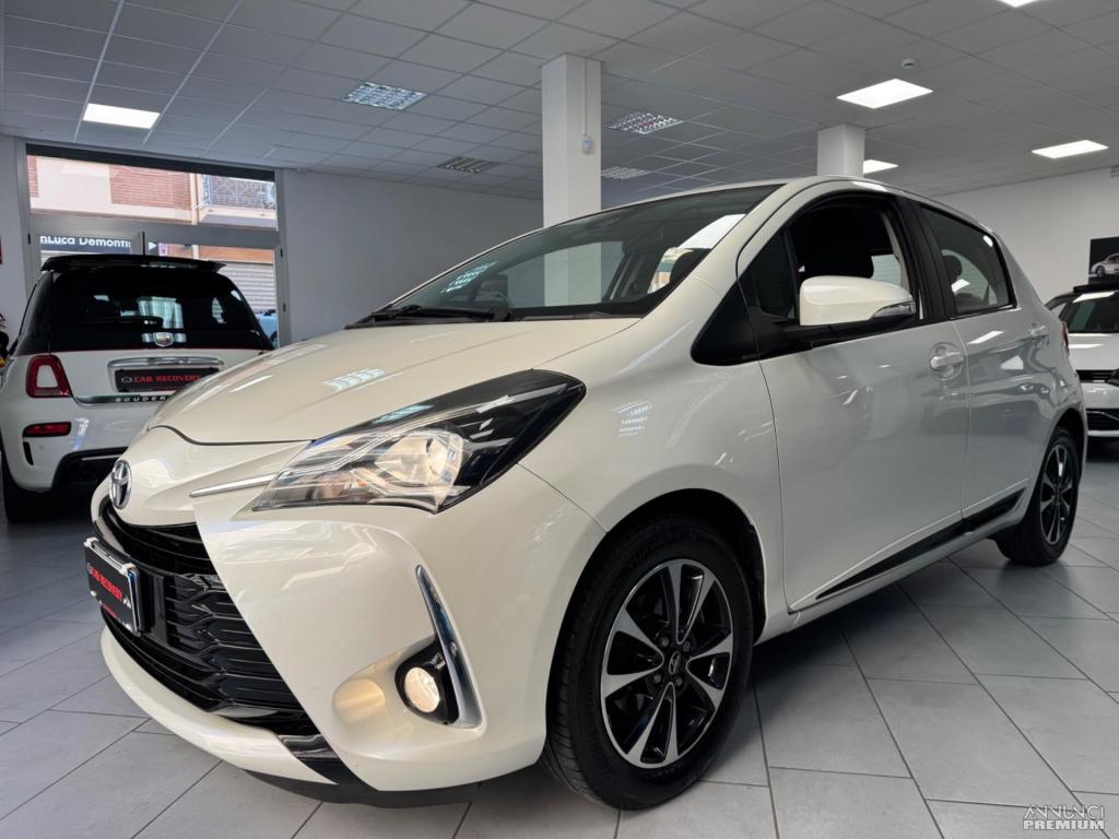 Toyota Yaris 1.0 5 porte Active - 4/30