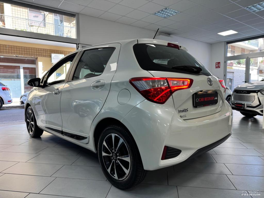 Toyota Yaris 1.0 5 porte Active - 5/30
