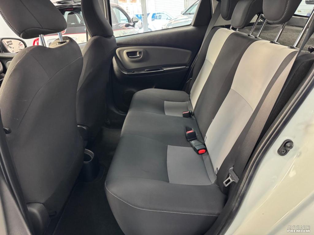 Toyota Yaris 1.0 5 porte Active - 15/30