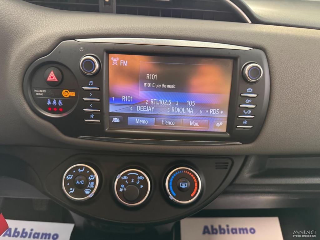 Toyota Yaris 1.0 5 porte Active - 19/30