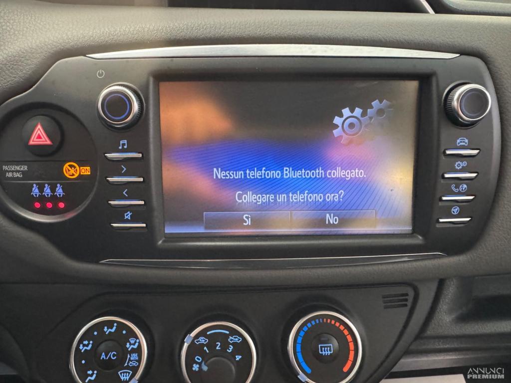 Toyota Yaris 1.0 5 porte Active - 22/30