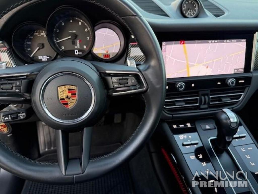 Porsche Macan 2.0 T 265CV - 11/24